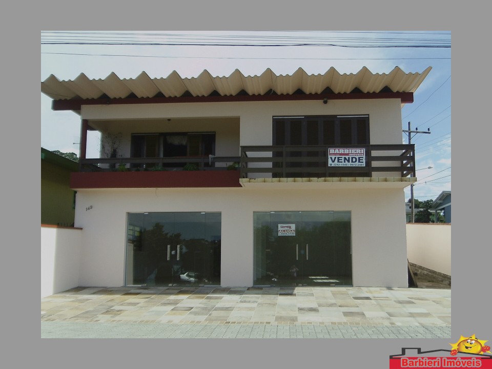 CASA DE ALVENARIA COM SALA COMERCIAL